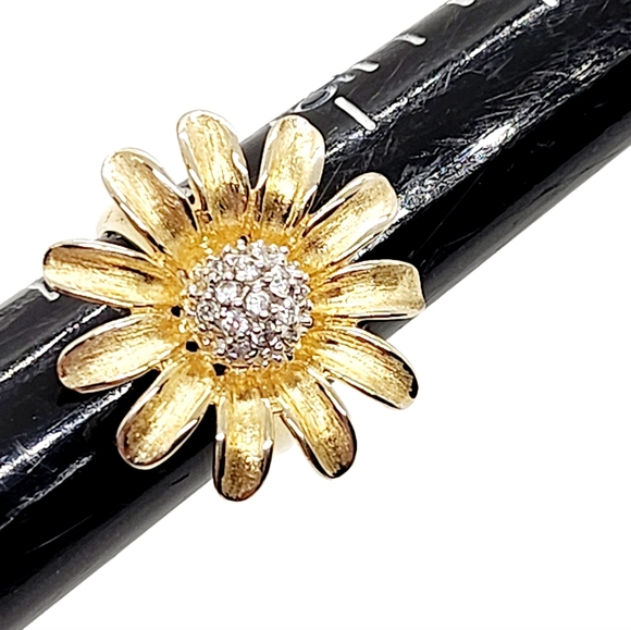Sterling Silver Gold Vermeil Crystal Flower Ring - Picture 5 of 5
